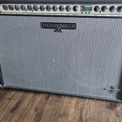 Behringer Amp
