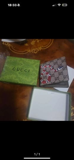 Gucci Snake Wallet