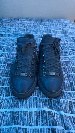 Grey Balenciaga Arenas
