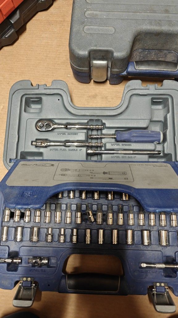 Bluepoint 1/4 And 3/8 Sockets Set