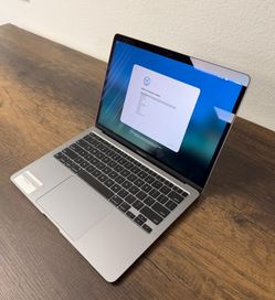 MacBook Air 13 Inch M1 Only $499