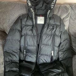 Moncler Coat 