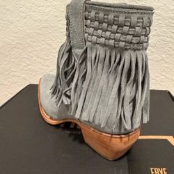 Frye Sacha Short Fringe Bootie Women's Suede Pull On Western Boots US 7