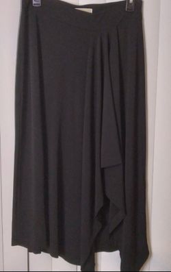 Michael Kors Black Midi Skirt Side Slit  Women Size Medium Pull On Work Wear.