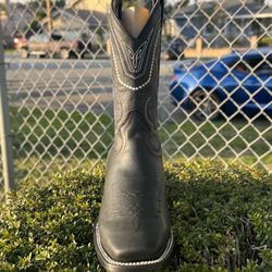 Bota Estilo Cuadrado