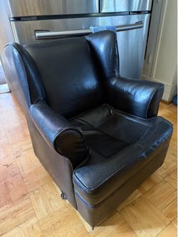 LEATHER SMALL CHAIR