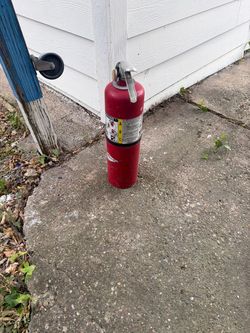 Fire extenguisher