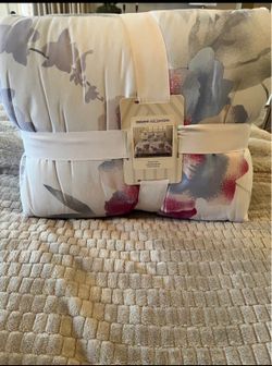 Comforter Set / Twin / Target 🎯 