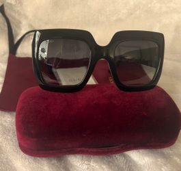 Authentic Gucci Oversized Square Sunglasses 