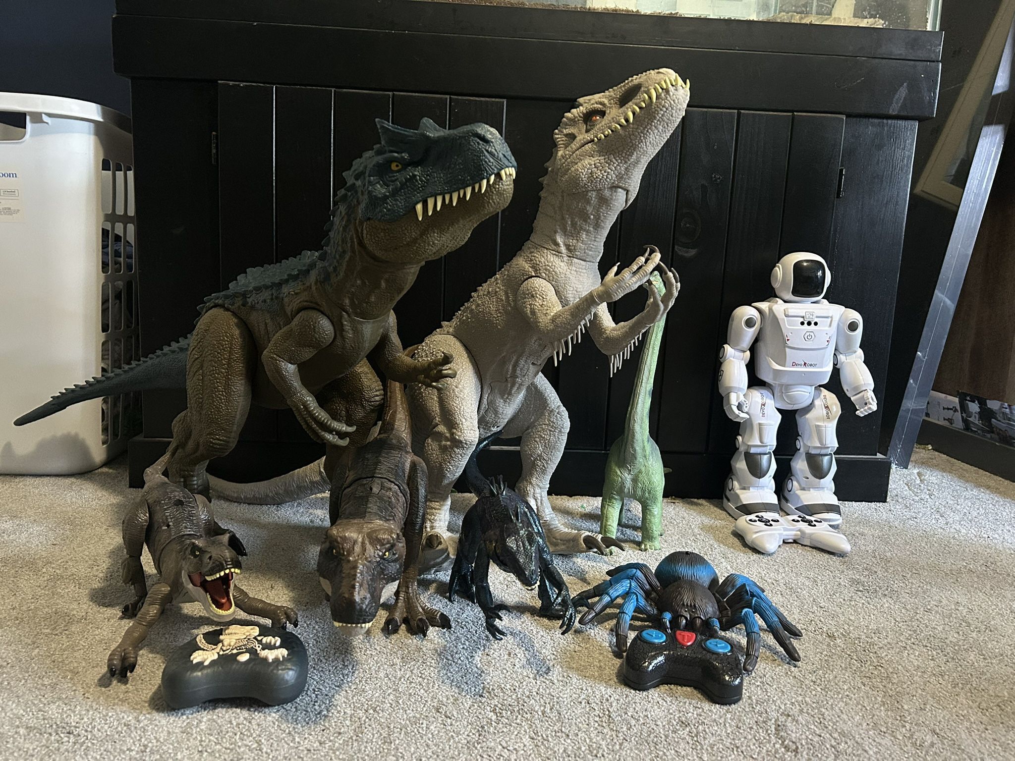 Jurassic World Dinosaurs & Rc Robot, Tarantula