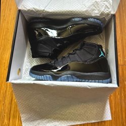 Jordan 11 Gamma size 12M, Size 7 Youth Also  Available 