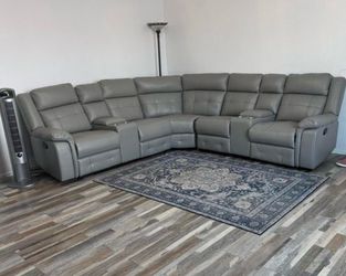 Reclining Sectional sofa