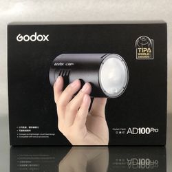 Godox AD100Pro