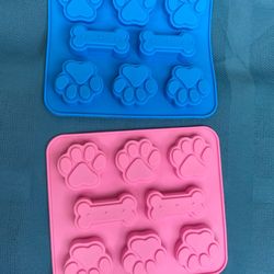 Silicone Paw & Bone Shaped Puppy Dog Molds 2 pcs