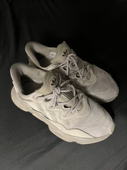 Women’s Ozweegos 