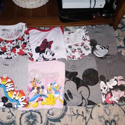 WOMEN’S MICKEY AND MINNIE’S CLOTHING