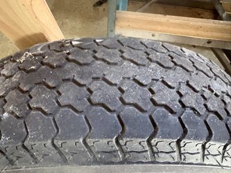 Traitor Tire 1-15in With Rims 