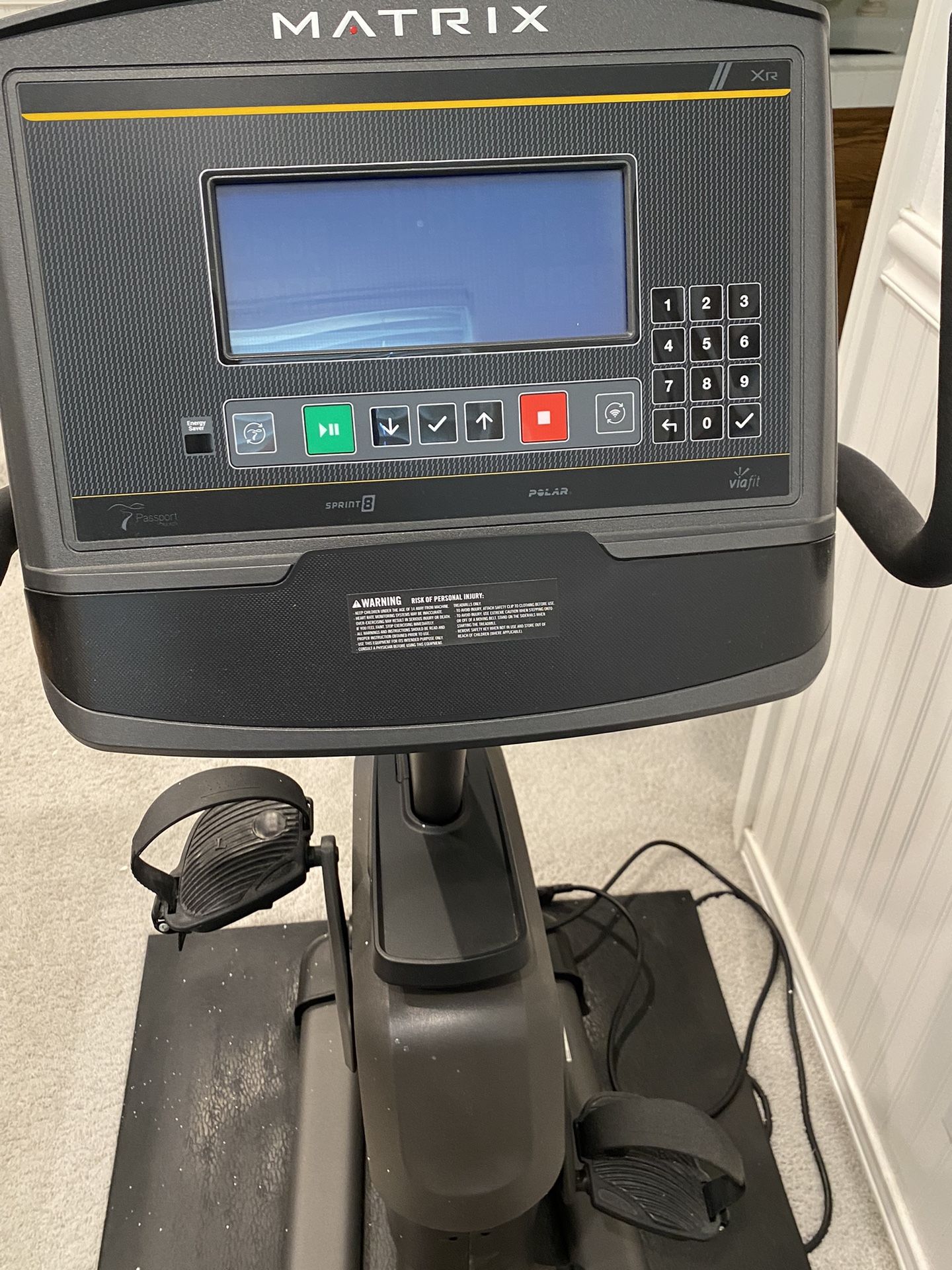 Matrix R50 Recumbent Bike With Console
