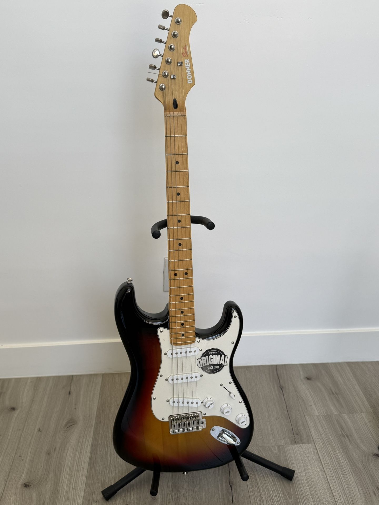 Donner Electric Guitar