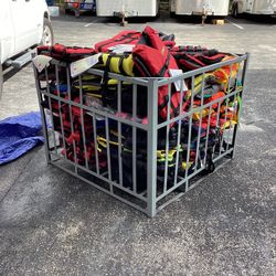 Miscellaneous Life Jacket PFD Small Medium Large Seachoice Jobe Body glove Boating Fishing Camping Swimming Marine 