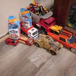 Toy Cars & Trucks 