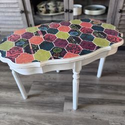 Vintage Wooden Coffee Table – Colorful Boho Design