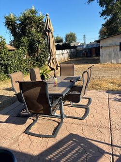 Outdoor table and chairs