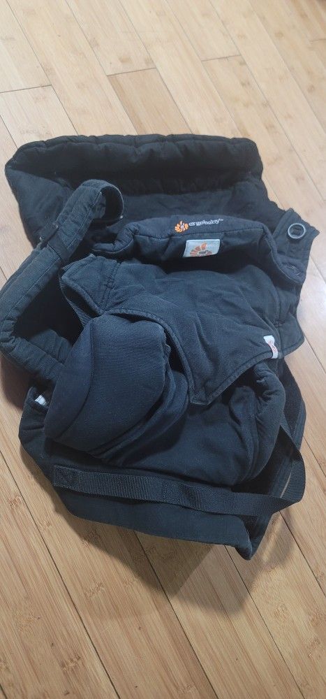 Ergobaby Baby Carrier