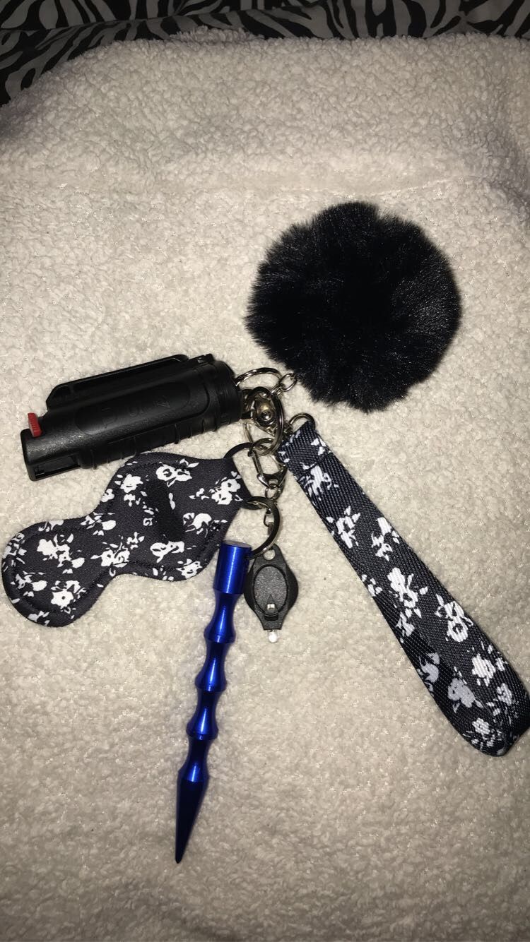 SAFETY KEYCHAIN