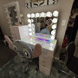 Vanity 