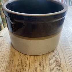 Vintage Stoneware Crock 5 H x 7 W 1/2 Gallon Tan Brown Primitive America Pottery - Compare @$100+