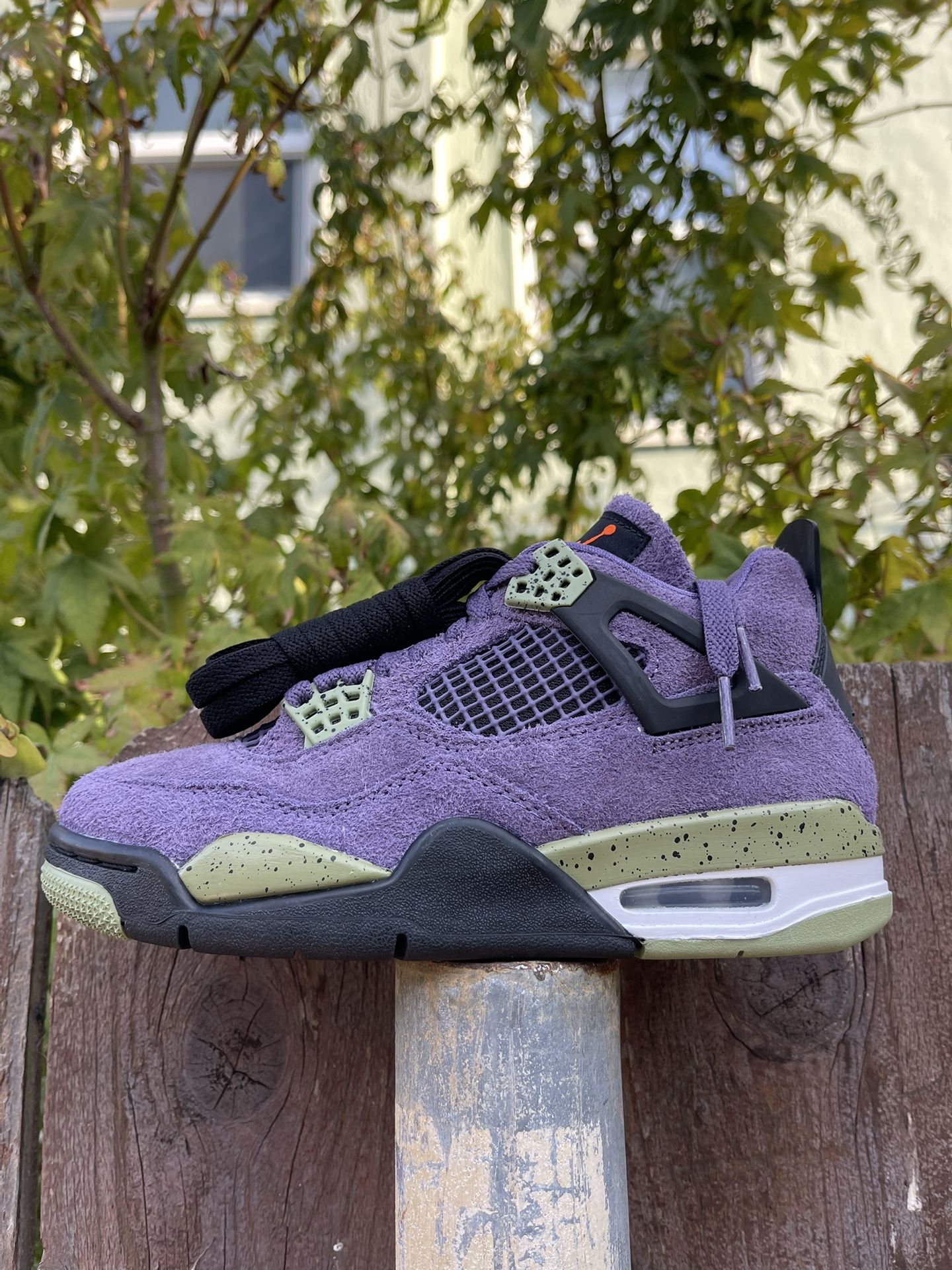 Air Jordan 4 Retro Canyon Purple W Size 5
