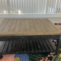 Coffee Table & 2 Side Tables 