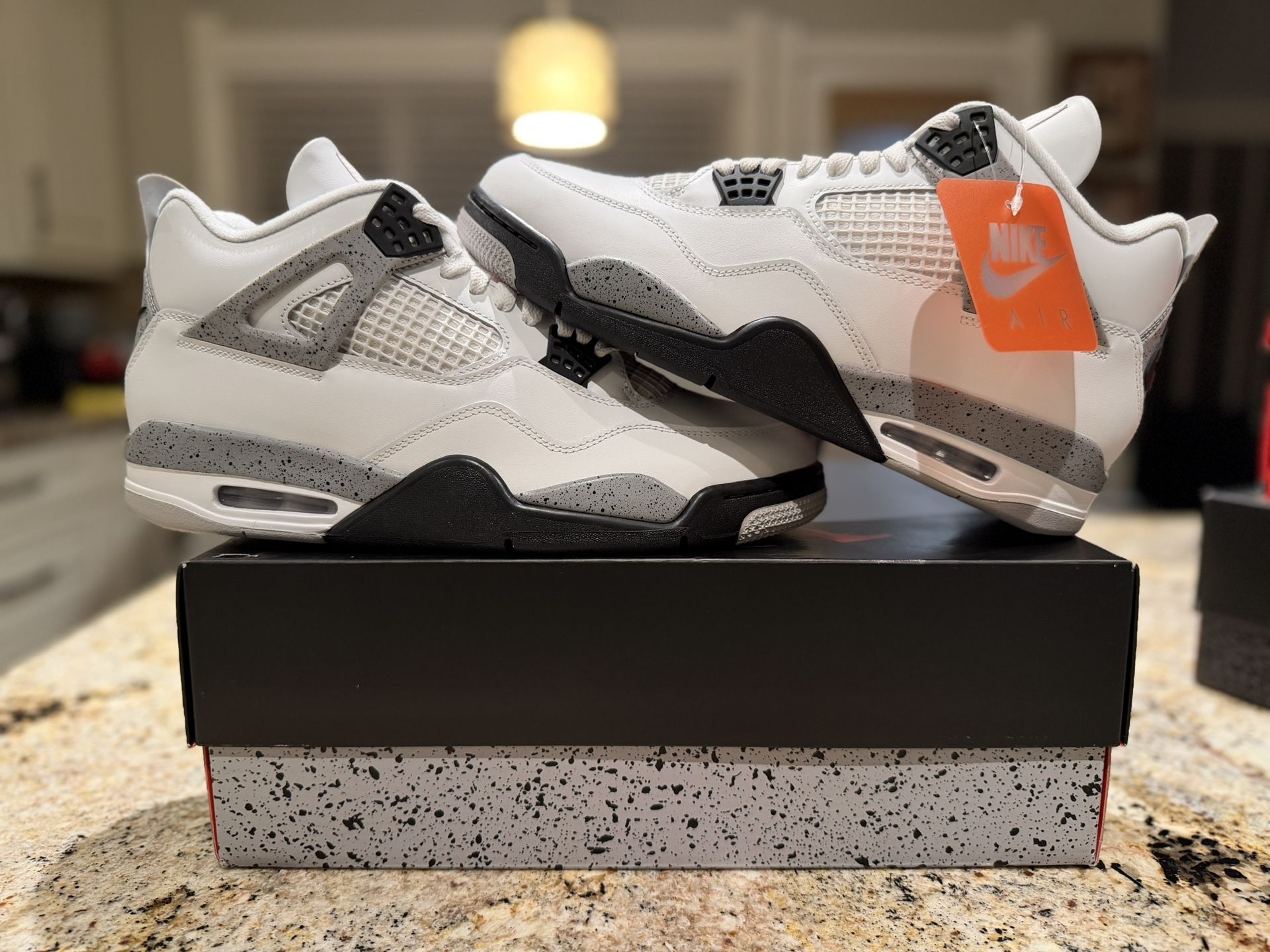 Air Jordan 4 "White Cement" Size 12