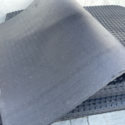 STALL MATS🔹RUBBER FLOORING🔹GYM MATS🔹MATERIALS