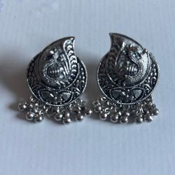 Beautiful Oxidized Silver Color Earrings 