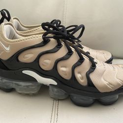 Nike Air VaporMax Plus