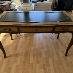 Vintage Leather Top Desk And 2 Chairs