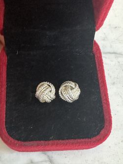 925 Sterling Silver Knot Stud Earrings , New Rubber Backs , Marked 925 In The Posts , Nice Earrings 