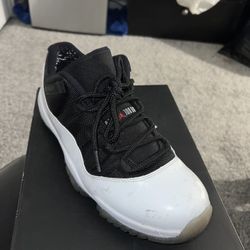 Jordan 11 Retro Low