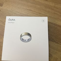 Oura Ring (Size 9 Gold)