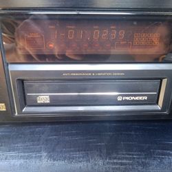 Pioneer Multiple CD Player