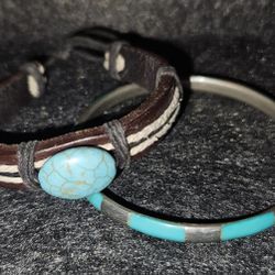 Lot Of 2 Turquoise Bracelets 