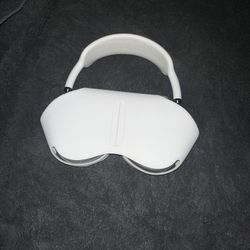 Apple Max Headphones