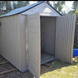 Rubbermaid Shed