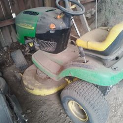 John Deere Tractor 