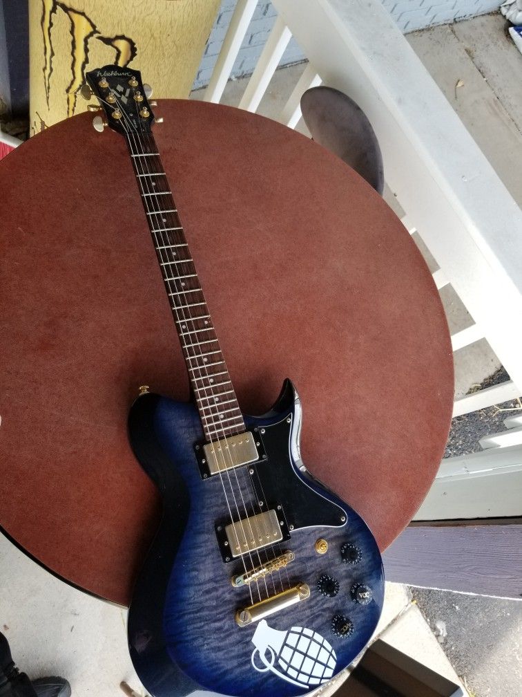 Washburn Wi64-DL Electric guitar With Buzz Feiten Tuning System