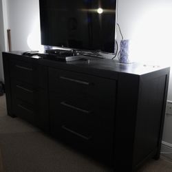 neiman marcus black cocktail dresses Cameo Black Upholstered Panel Bedroom Set – Luna Furniture main image 1