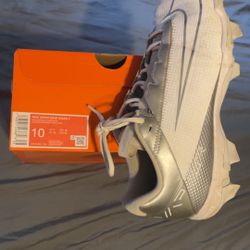 Nike Vapor Cleats Size 10