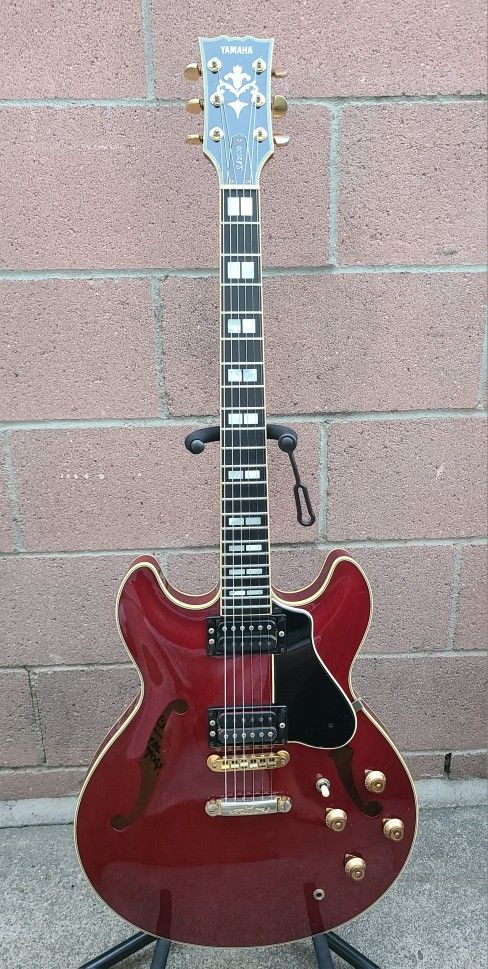 1978 Yamaha SA 2000 Semi hollow guitar